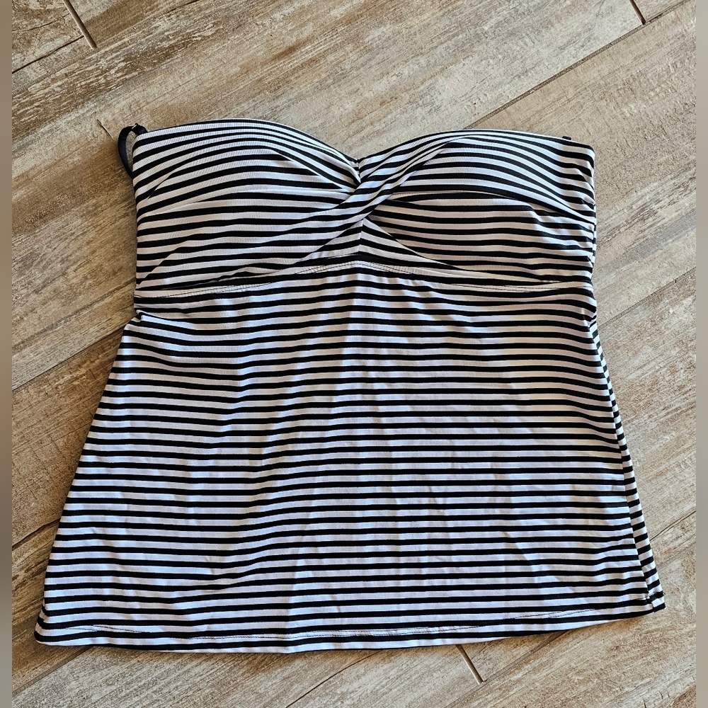 Mossimo tankini top size large